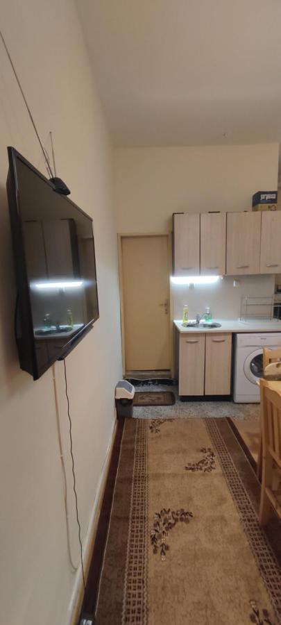 Comfortable And Cosy Studio Near Ndk София Екстериор снимка